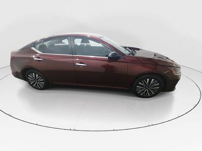 2024 Nissan Altima - Photo 8