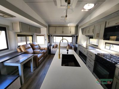 2026 Brinkley Model Z - Photo 10