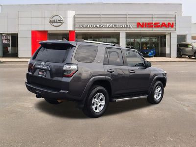 2020 Toyota 4Runner - Photo 3