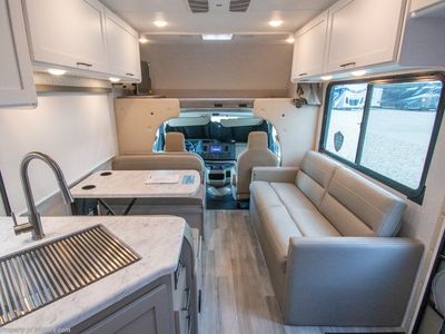 2026 Thor Motor Coach Four Winds - Photo 3