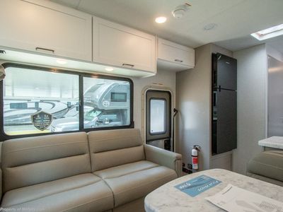 2026 Thor Motor Coach Four Winds - Photo 9