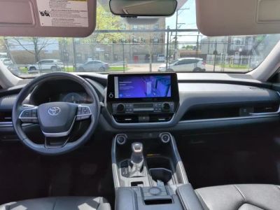 2024 Toyota Grand Highlander — photo 11 view