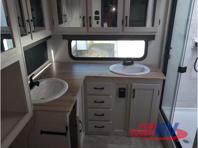 2026 Coachmen RV Chaparral - Photo 20
