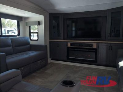 2026 Coachmen RV Chaparral - Photo 10