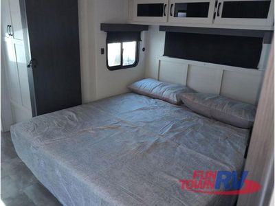 2026 Coachmen RV Chaparral - Photo 16