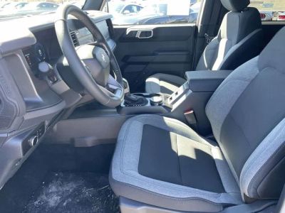 2026 Ford Bronco — photo 16 view