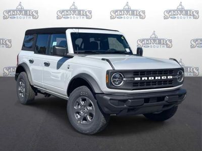 2026 Ford Bronco Big Bend in White — front three-quarter view