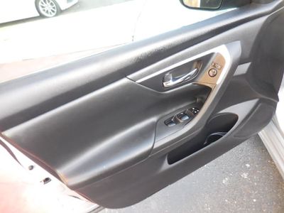 2018 Nissan Altima - Photo 16
