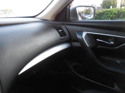 2018 Nissan Altima - Photo 19