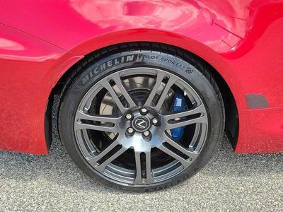 2017 Lexus RC F — photo 10 view