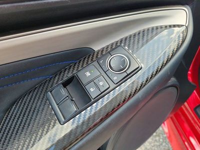 2017 Lexus RC F — photo 14 view