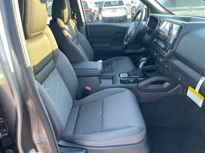 2026 Nissan Frontier — photo 20 view