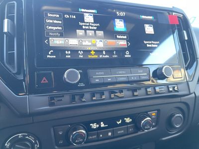 2026 Nissan Frontier — photo 12 view