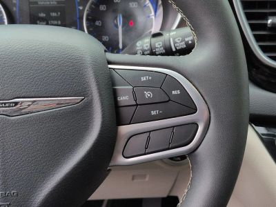 2024 Chrysler Voyager - Photo 16