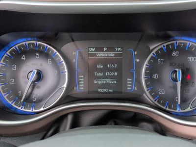 2024 Chrysler Voyager - Photo 14