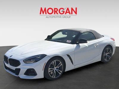 2026 BMW Z4 — photo 8 view