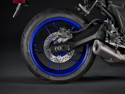 2026 Yamaha YZF-R7 - Photo 9