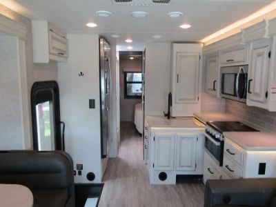 2023 Jayco PRECEPT - Photo 4