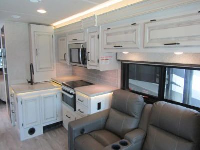 2023 Jayco PRECEPT - Photo 5