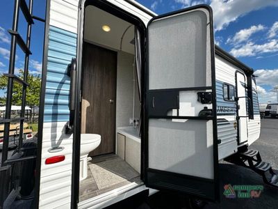2023 CrossRoads RV Zinger - Photo 14