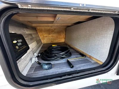 2023 CrossRoads RV Zinger - Photo 48