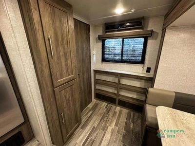2023 CrossRoads RV Zinger - Photo 32