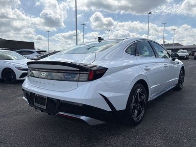 2026 Hyundai Sonata - Photo 16