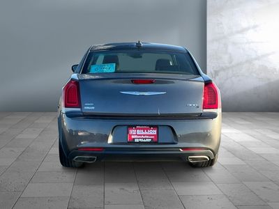2018 Chrysler 300 — engine compartment view