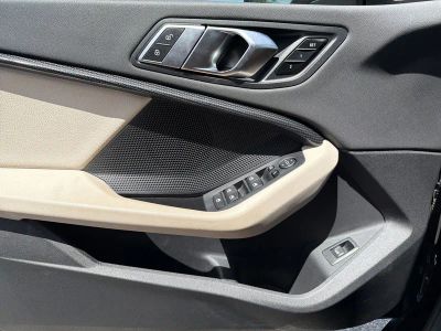 2022 BMW 2 Series — photo 23 view
