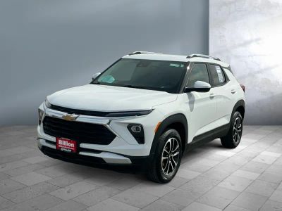 2024 Chevrolet Trailblazer — front three-quarter view