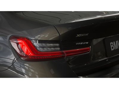 2026 BMW 3 Series - Photo 8