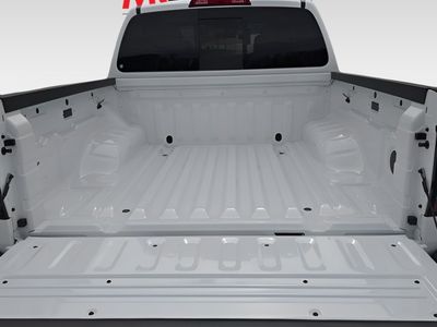 2026 Nissan Frontier — photo 10 view