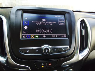 2024 Chevrolet Equinox — photo 15 view