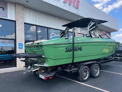 2024 Supreme S240 - Photo 6