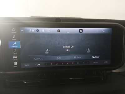 2025 Jeep Wrangler - Photo 17