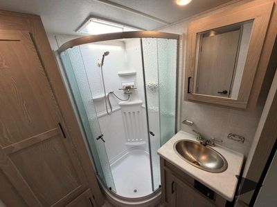 2021 Forest River RV Rockwood Signature Ultra Lite - Photo 25