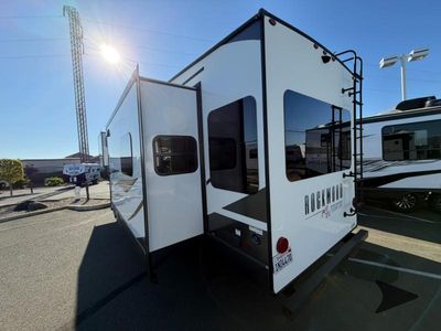 2021 Forest River RV Rockwood Signature Ultra Lite - Photo 7
