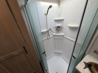 2021 Forest River RV Rockwood Signature Ultra Lite - Photo 26