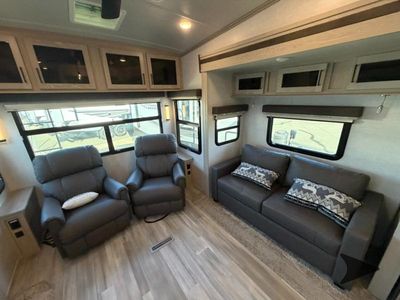 2021 Forest River RV Rockwood Signature Ultra Lite - Photo 15