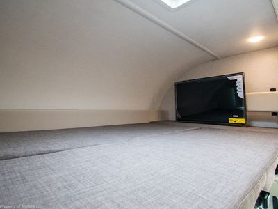 2026 Thor Motor Coach Chateau - Photo 6