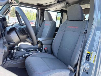 2026 Jeep Gladiator — photo 10 view