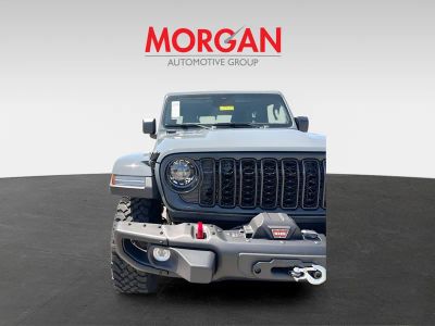 2026 Jeep Gladiator — photo 8 view