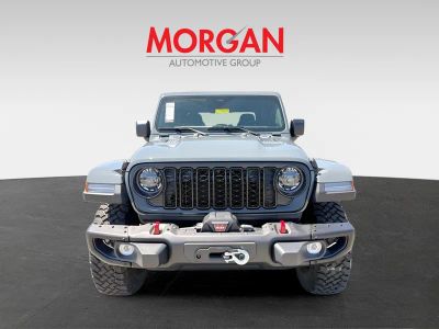 2026 Jeep Gladiator — photo 7 view