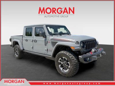 2026 Jeep Gladiator Rubicon in Gray — front three-quarter view
