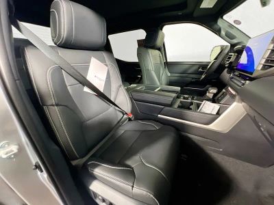 2026 Toyota Tundra 4WD — photo 27 view