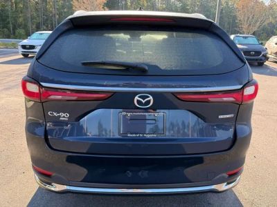 2026 Mazda CX-90 — photo 9 view