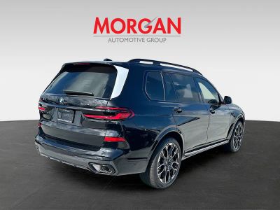 2026 BMW X7 — engine compartment view