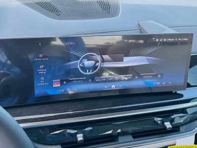 2026 BMW X7 — photo 13 view