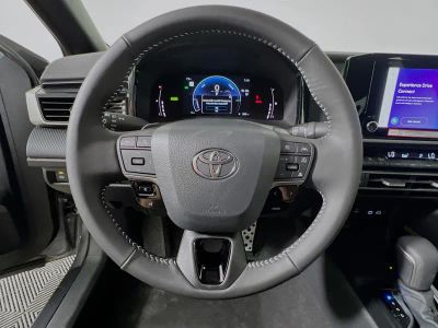 2026 Toyota Camry — photo 15 view