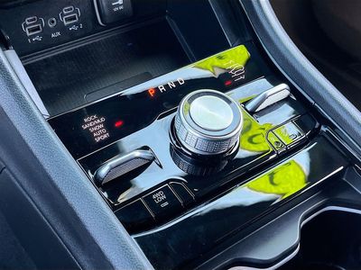 2025 Jeep Grand Cherokee - Photo 17
